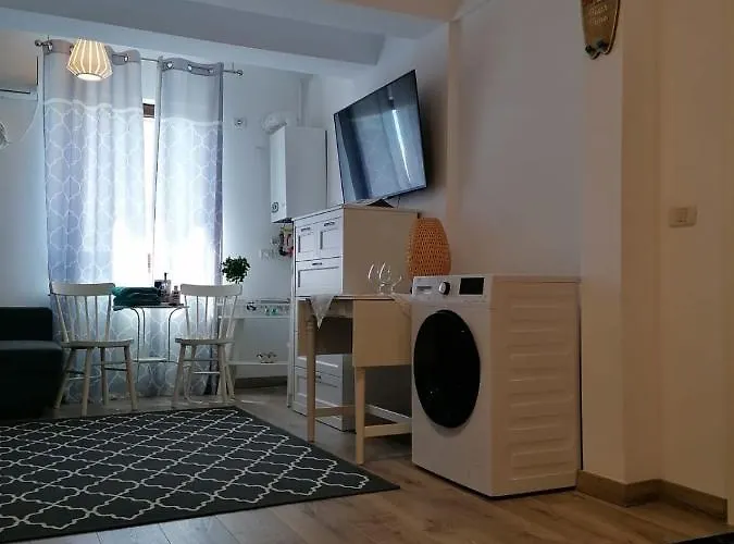 Appartement ☆casin Flat☆5 Min To Beach☆netflix☆a/c☆ Constanţa