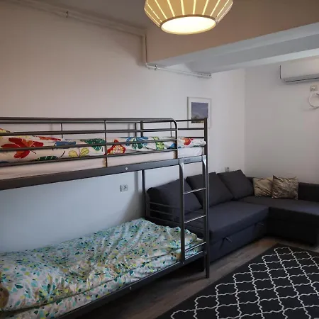 ☆casin Flat☆5 Min To Beach☆netflix☆a/c☆ Apartment *
