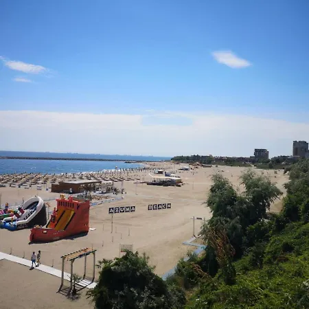 ☆casin Flat☆5 Min To Beach☆netflix☆a/c☆ Appartement *