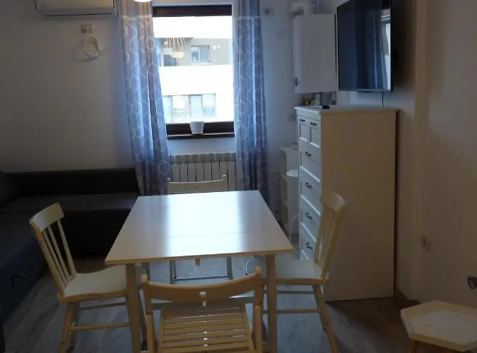Apartman ☆casin Flat☆5 Min To Beach☆netflix☆a/c☆ Konstanca